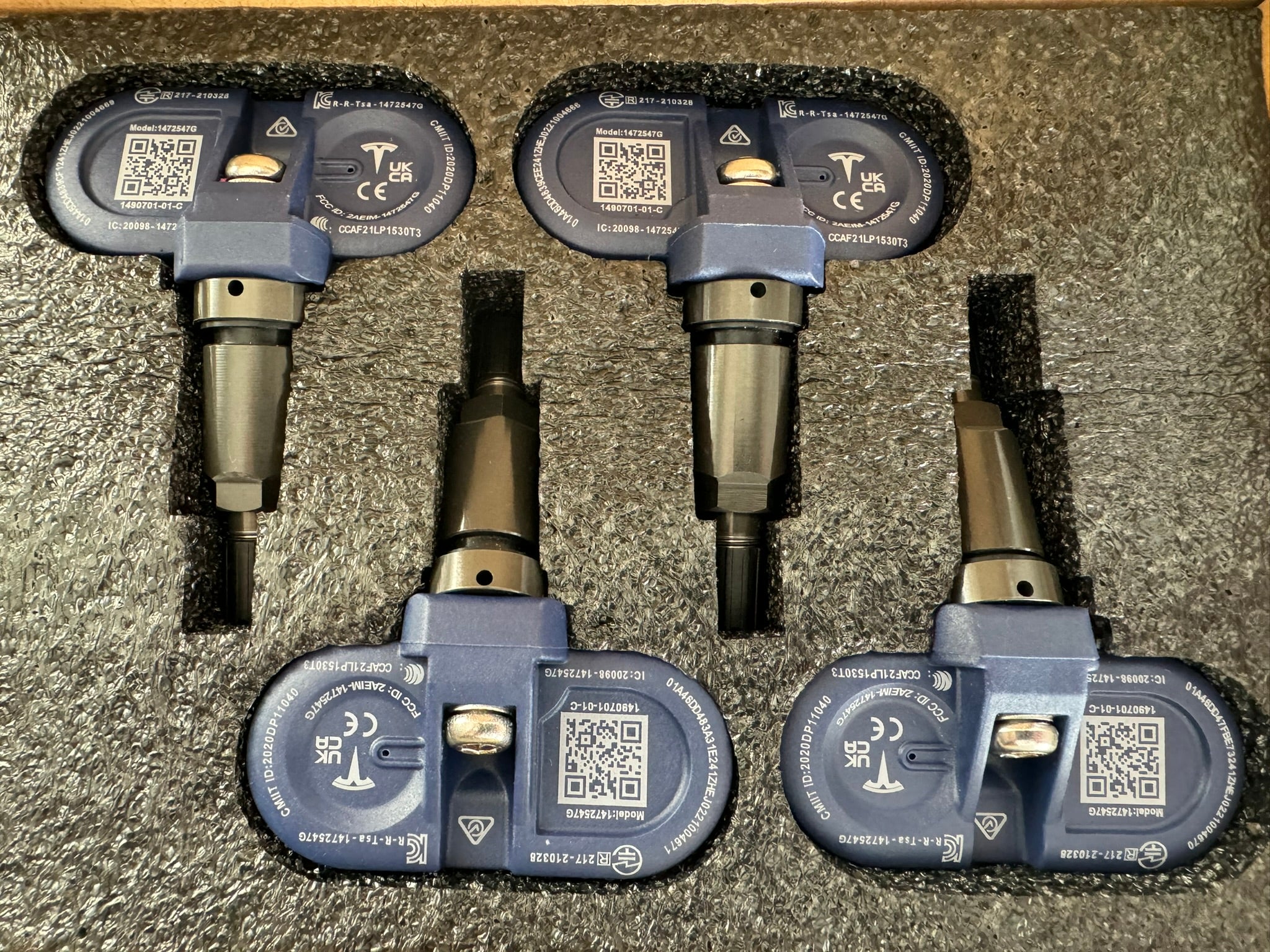 Tesla TPMS Sensor Kits are here! – EVMIZE